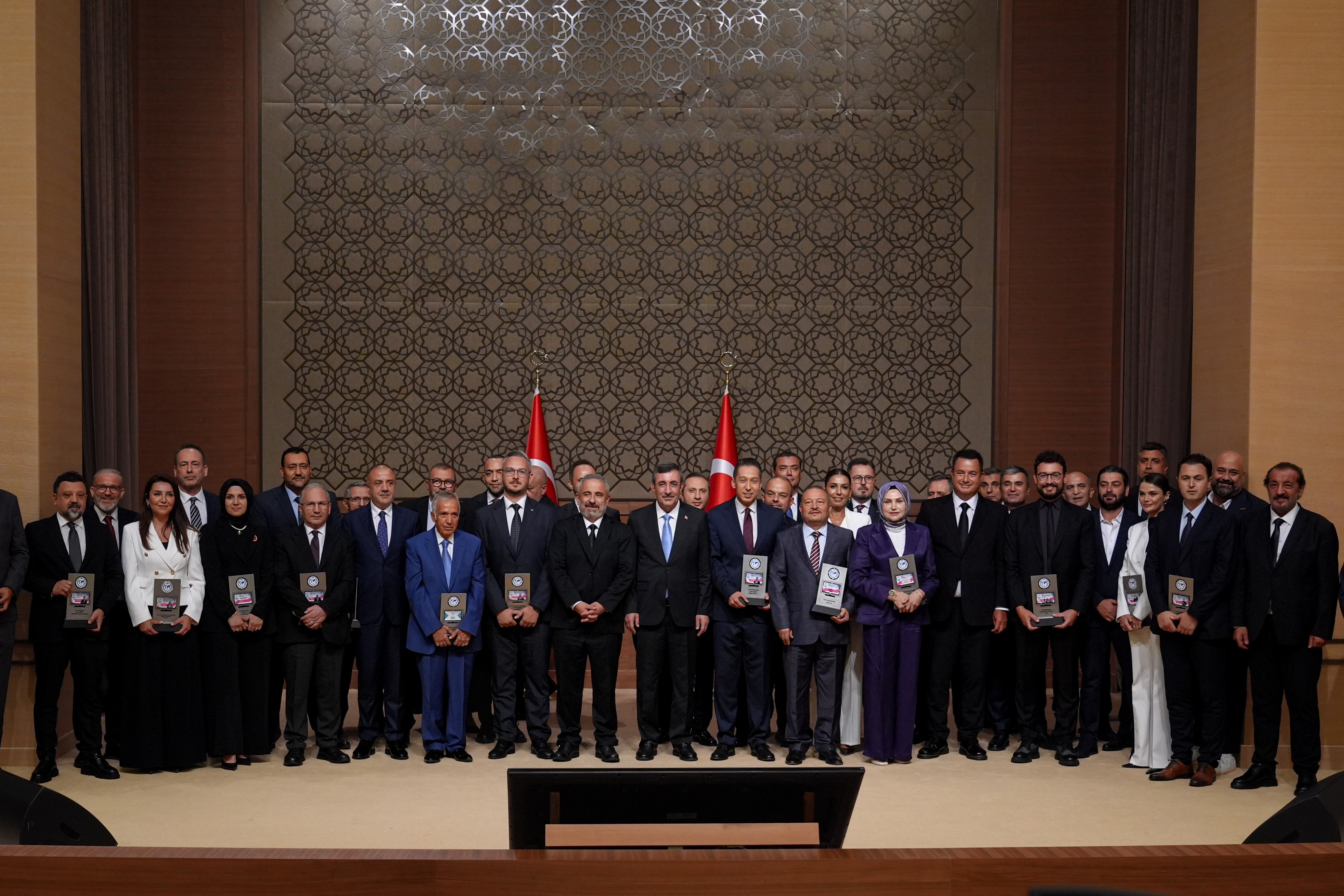 11. ANADOLU MEDYA ÖDÜLLERİ KÜLLİYE’DE SAHİBİNİ BULDU - Görsel 2